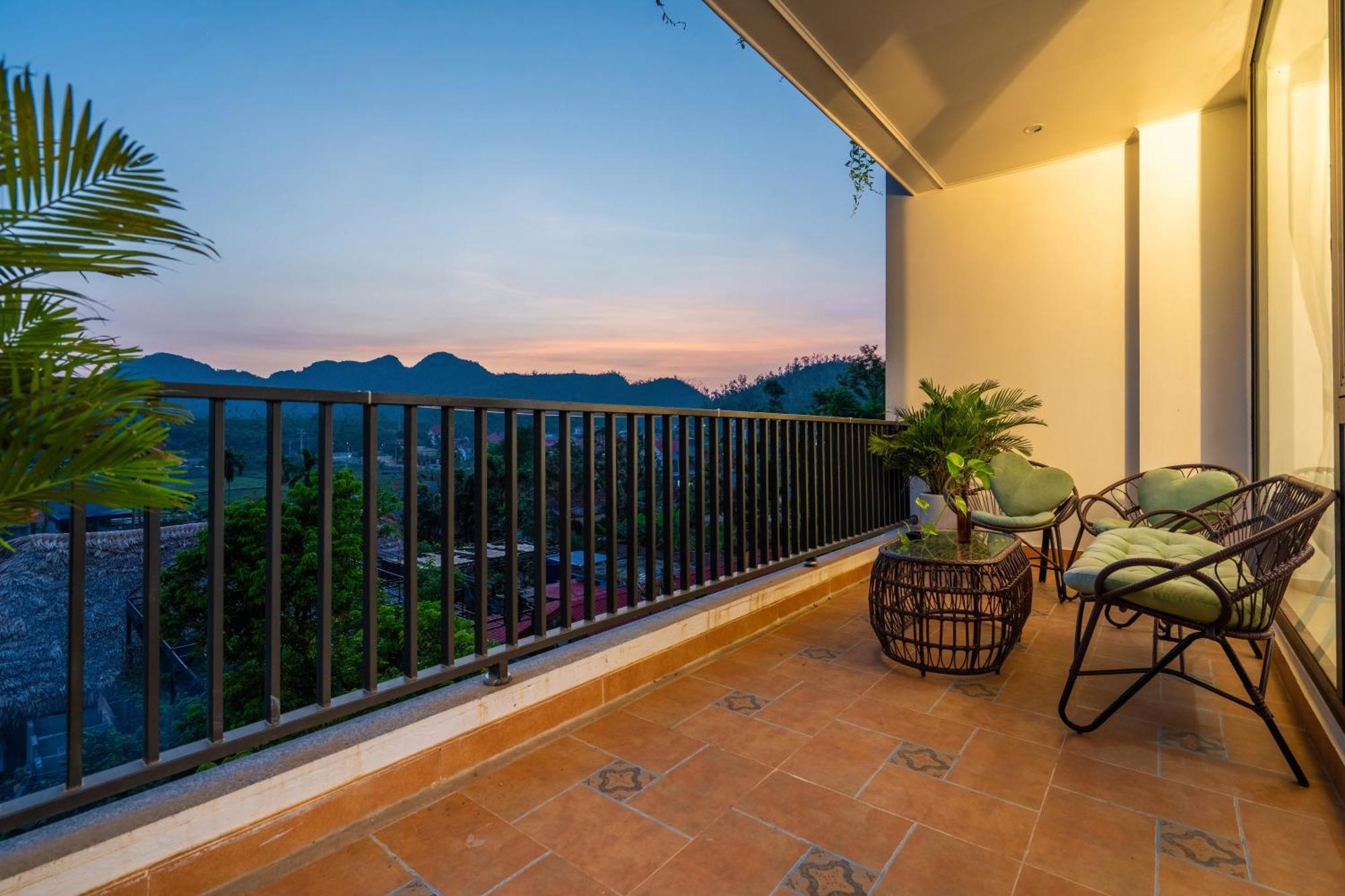 Rocky Mountain Homestay Cat Ba Xuan Dam Exterior photo